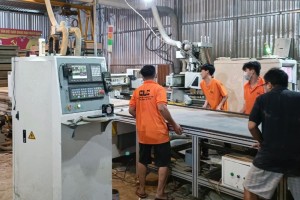Ưu điểm của gia công cắt ván CNC so với cắt tay thủ công